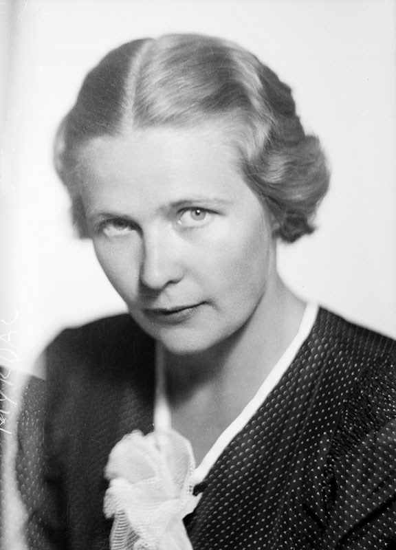 Alva Myrdal. Fotograf: Jan de Meyere, (1879-1950), skapad 1925-1941, fotonummer JdM 1802 (Stockholmskällan)
