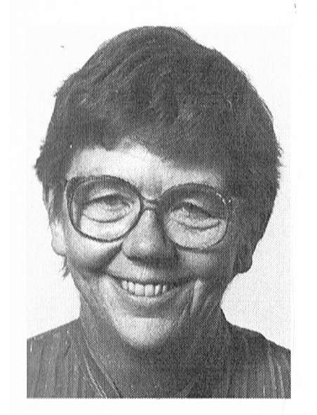 Karin Ahrland, cirka 1985. Fotograf okänd. Bildkälla: Svenskt Porträttarkiv (CC-BY-NC-SA 4.0 – beskuren)