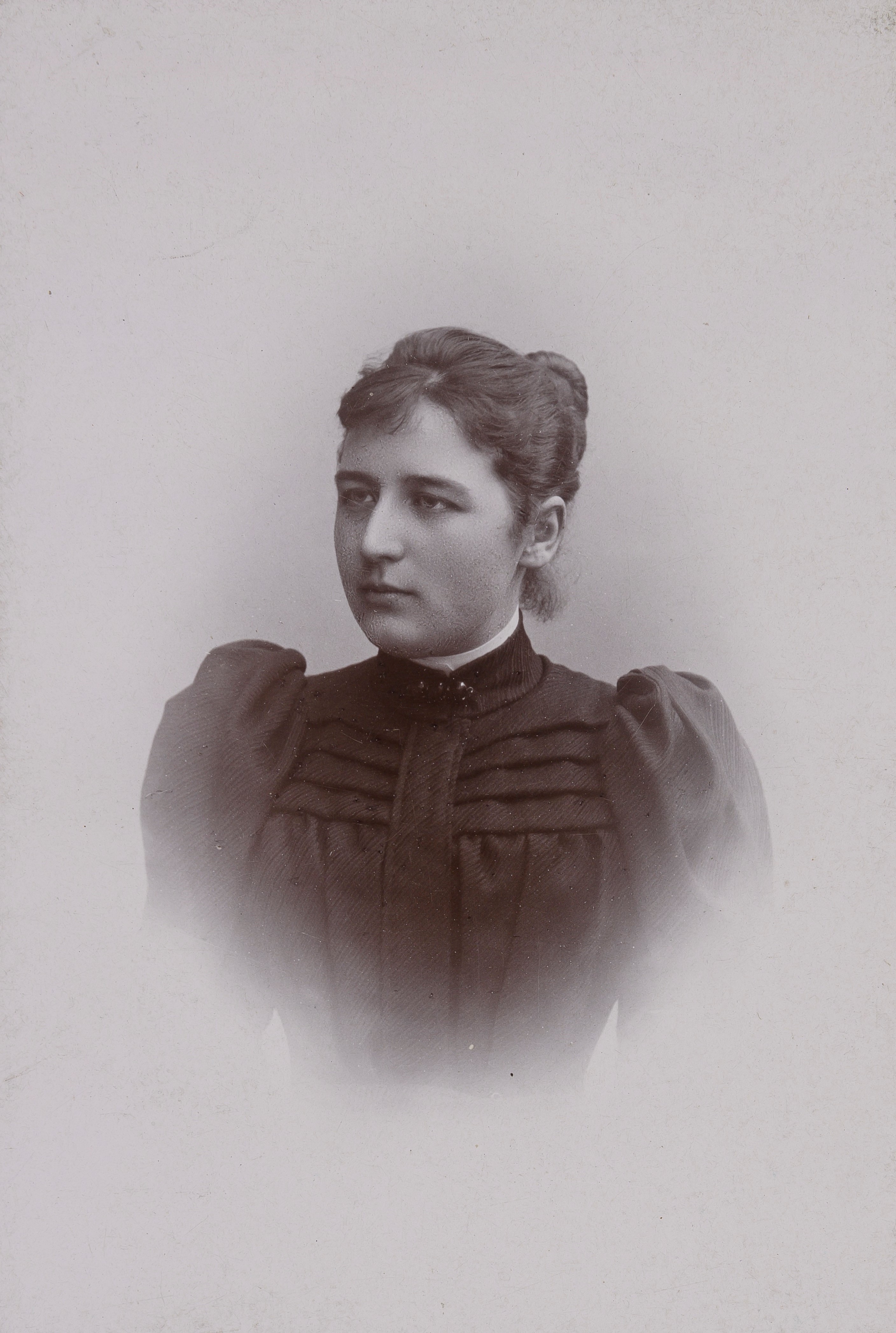 Hanna Christer-Nilsson, cirka 1890-tal. Foto: Lina Jonn (1861-1896). Universitetsbiblioteket, Lunds universitet